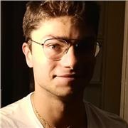 Profesor de apoyo escolar especializado en artes plásticas, pintura y dibujo para Bellas Artes y Bachillerato artístico